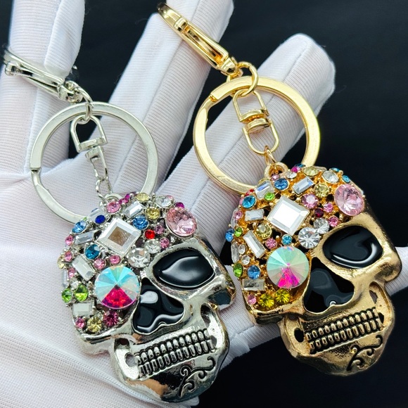 Skull Keychain Rhinestone Skull Charm Halloween Bag Charm Halloween Keychain - Picture 11 of 11